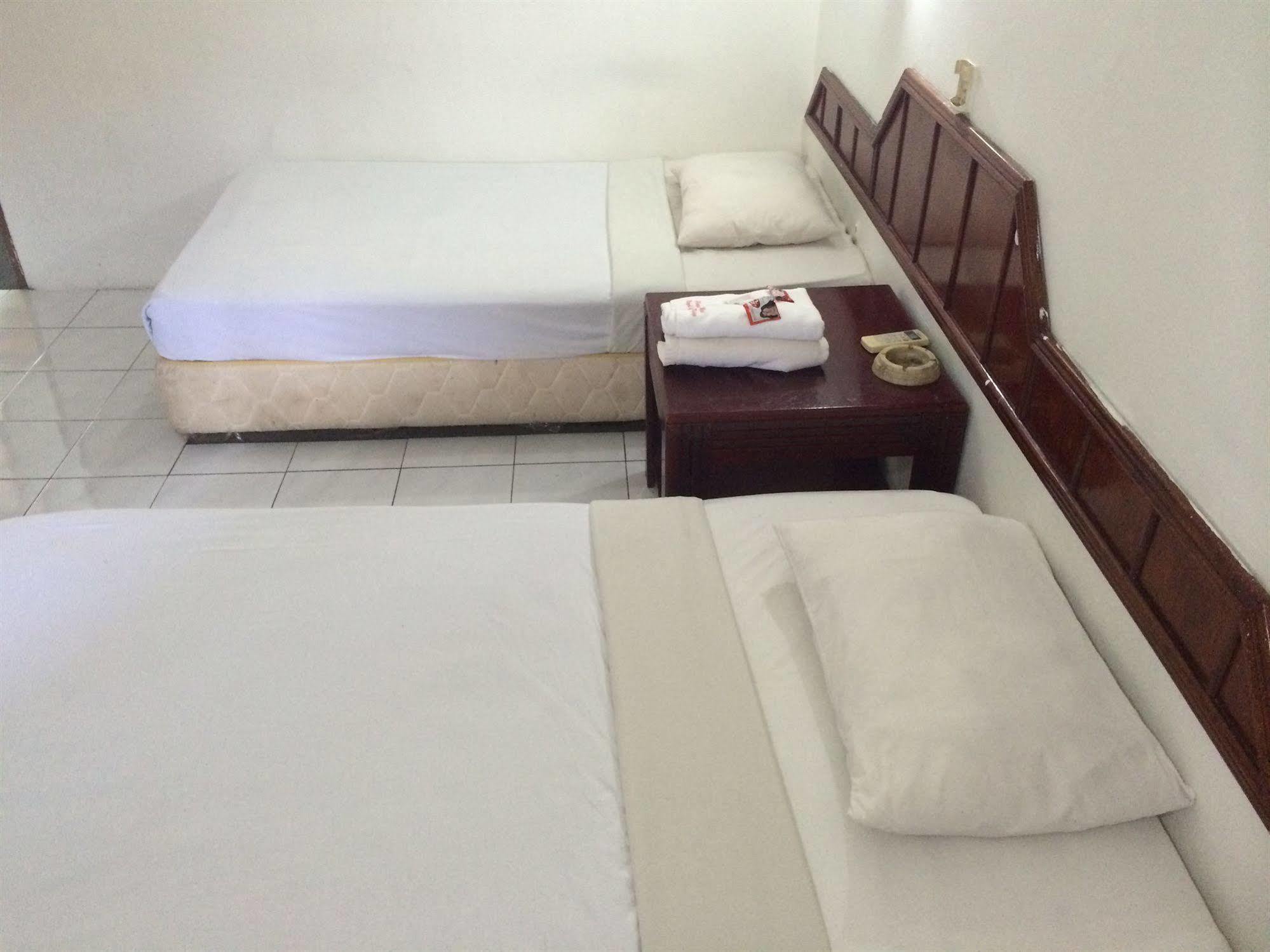 Palace Inn Miri Extérieur photo